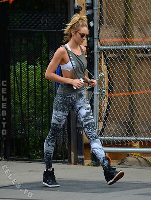 Candice Swanepoel Nude Leaked Photo #438