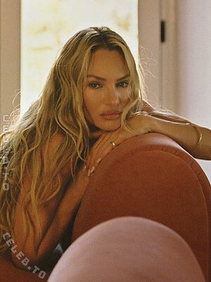 Candice Swanepoel photo