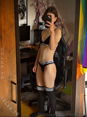caramellbonbon Nude Leaked Photo #5
