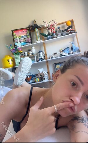 Carlyhymz