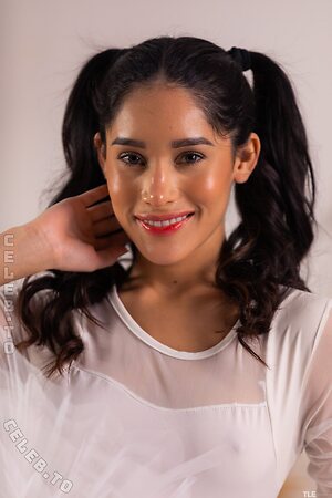 Carolina Guerrero Nude Leaked Photo #31