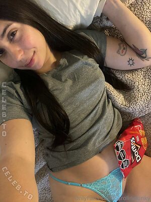 carolinekinky Nude Leaked Photo #30