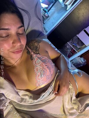 carolinekinky Nude Leaked Photo #32