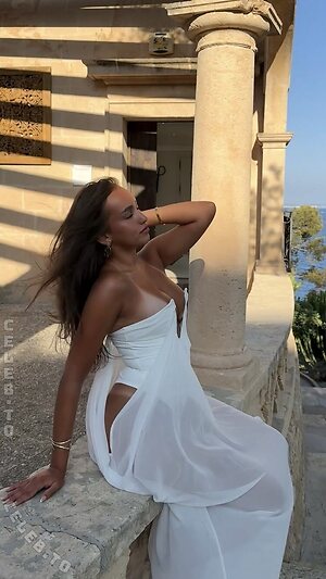 caro.lnw Nude Leaked Photo #11