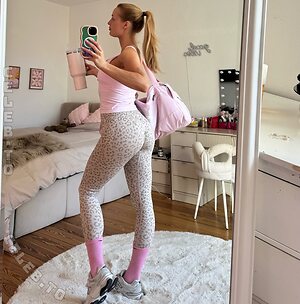 Cassy Cassau Nude Leaked Photo #22
