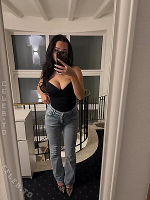 Celina.bcr Nude Leaked Photo #7