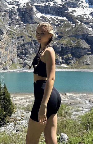 celine.fabienne Nude Leaked Photo #15