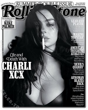 Charli XCX Nude Leaked Photo #11