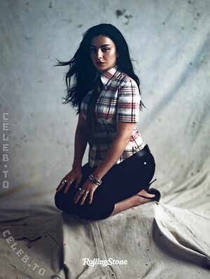 Charli XCX Nude Leaked Photo #21