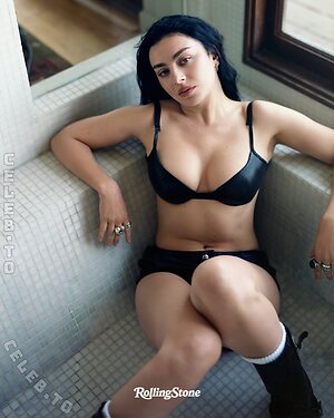 Charli XCX Nude Leaked Photo #22