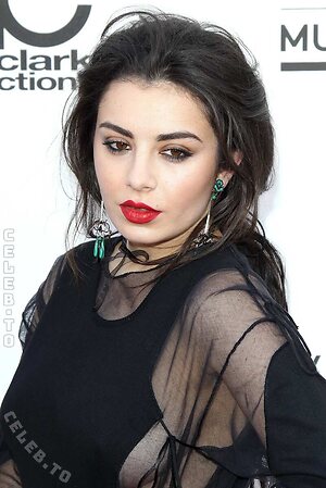 Charli XCX Nude Leaked Photo #95