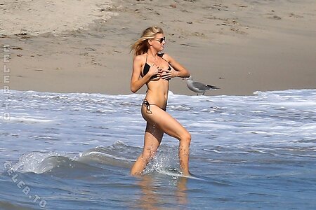 Charlotte McKinney Nude Leaked Photo #50