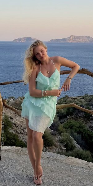 Chiara Tews Nude Leaked Photo #156