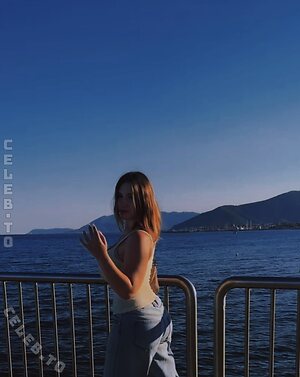 Chiri Francesca Nude Leaked Photo #8