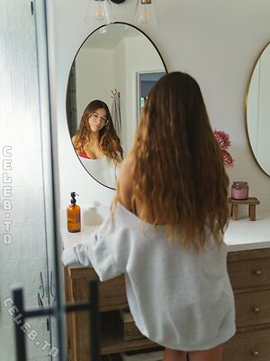 Chloe Parker Nude Leaked Photo #152