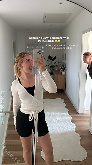 chrissixxe Nude Leaked Photo #29