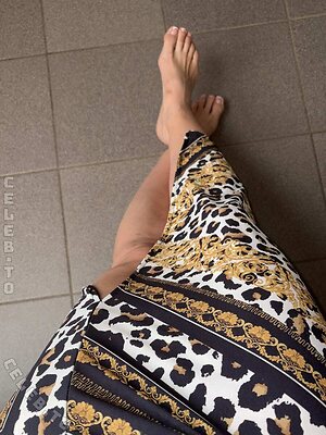 Chrissy Nude Leaked Photo #32