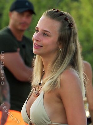 Christin Pawlowski Nude Leaked Photo #18