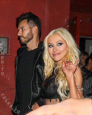 Christina Aguilera Nude Leaked Photo #64