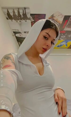 Cinnannoe Nude Leaked Photo #92