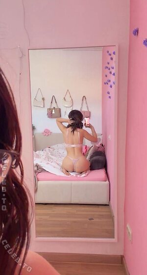 cleo.dnl Nude Leaked Photo #7