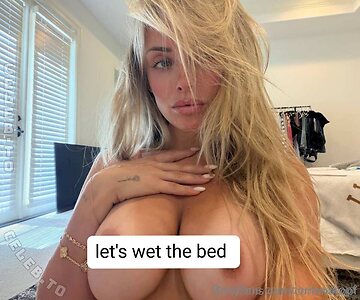 Corinna Kopf Nude Leaked Photo #124