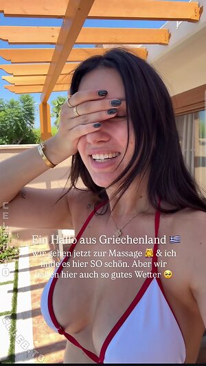 Coupleontour Nude Leaked Photo #69