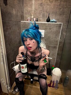coy emo