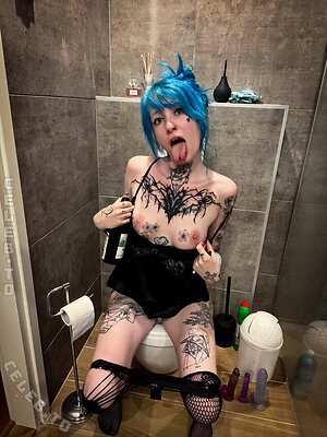 coy emo Nude Leaked Photo #23