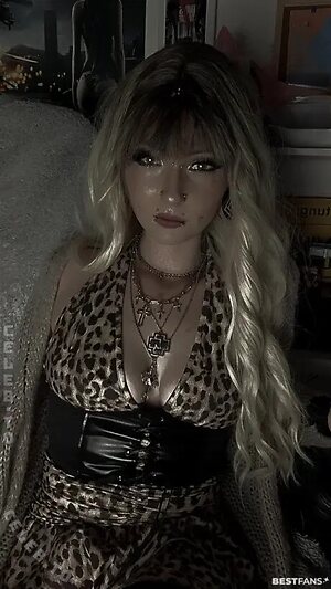 Crazy Badgirl Nude Leaked Photo #7