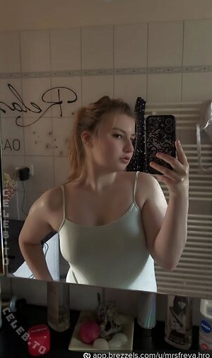 Crazyfreya photo