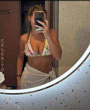 CrazyJamJam Nude Leaked Photo #23