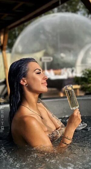 crx_lady Nude Leaked Photo #48