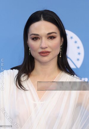 Crystal Reed Nude Leaked Photo #26