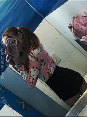 crystalmarykitty photo