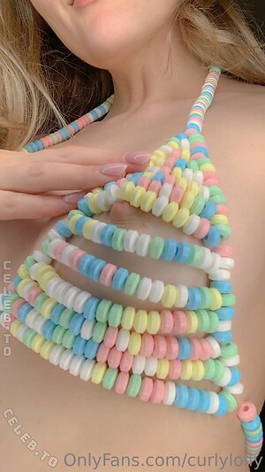 Curly lolly Nude Leaked Photo #62