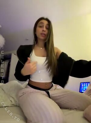 CuteJuliaa Nude Leaked Photo #61