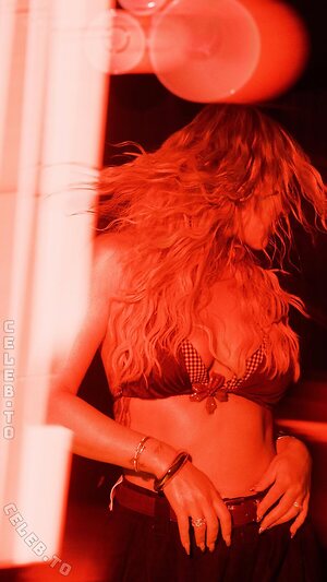 Dagi Bee Nude Leaked Photo #38
