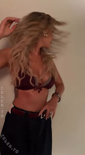 Dagi Bee Nude Leaked Photo #48