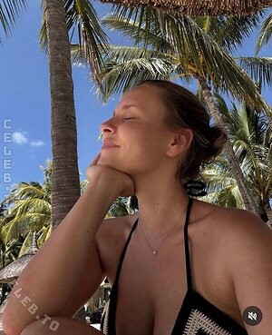 Dagi Bee Nude Leaked Photo #113