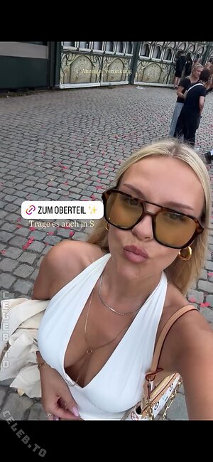 Dagi Bee Nude Leaked Photo #136