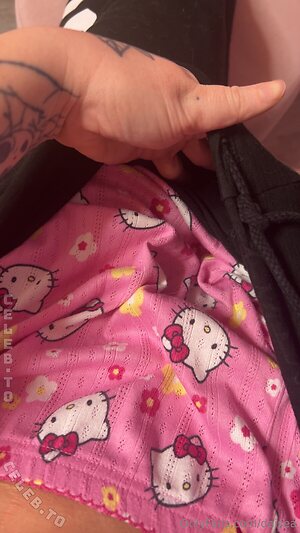 Daisea Nude Leaked Photo #49