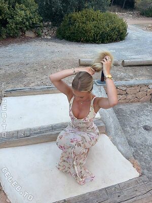 Daisy Herriott Nude Leaked Photo #22
