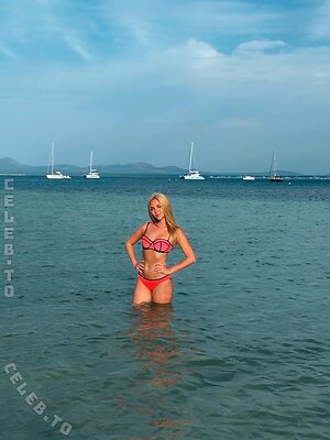 Dalia Nude Leaked Photo #46