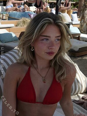 Danamrts Nude Leaked Photo #37