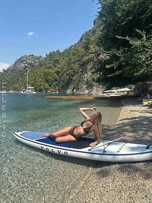 Danika Yarosh Nude Leaked Photo #4