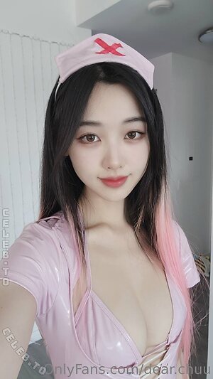 dear.chuu Nude Leaked Photo #26