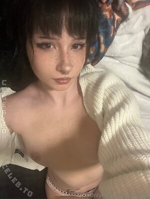 Defeatthel0w Nude Leaked Photo #42