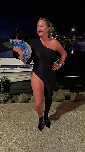 Deinebianca photo