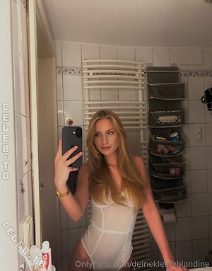 deinekleineblondine Nude Leaked Photo #109